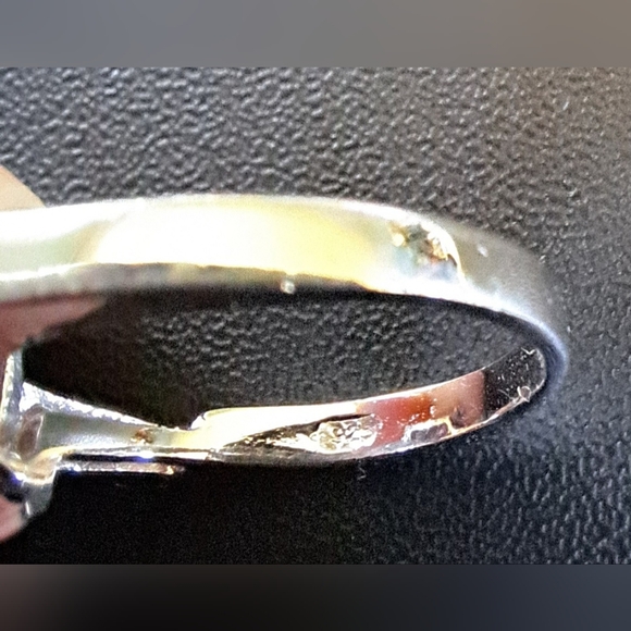 Sterling Silver Cubic Zirconia Ring Size 6 - Picture 9 of 15
